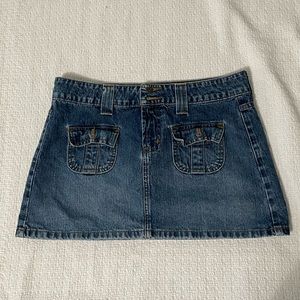 LEI LOWRISE Y2K MINI SKIRT